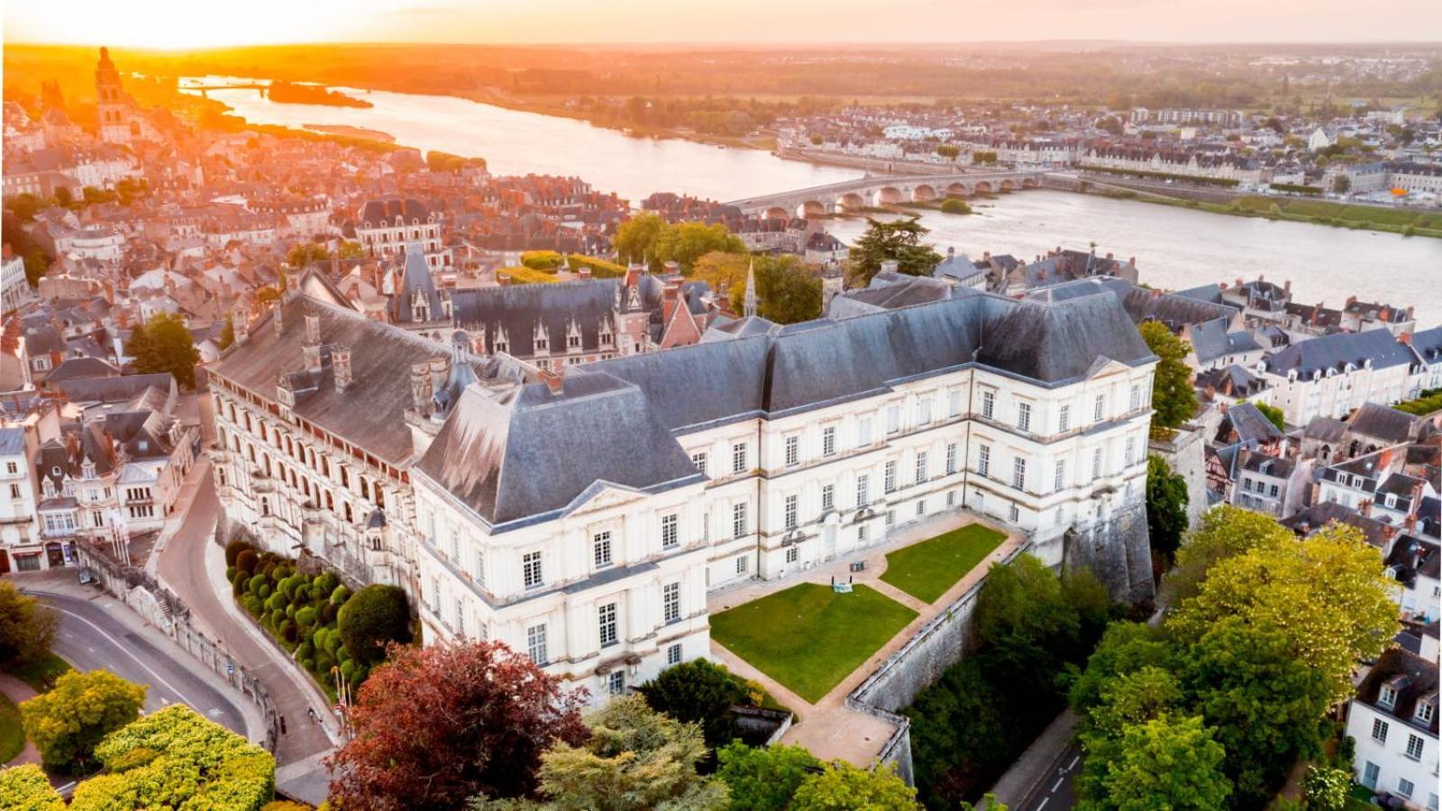 Coeur De Blois Charmant Appart Louis XII Vue Loire Exterior foto